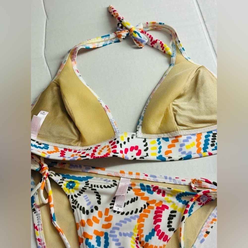 Victoria's Secret Red and Pink Bikini Swimwear New no tags 🏷️#A2 - Picture 4 of 7